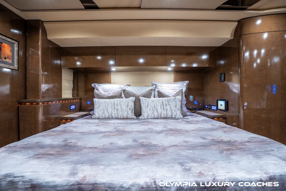 2009 Prevost Marathon XLII For Sale