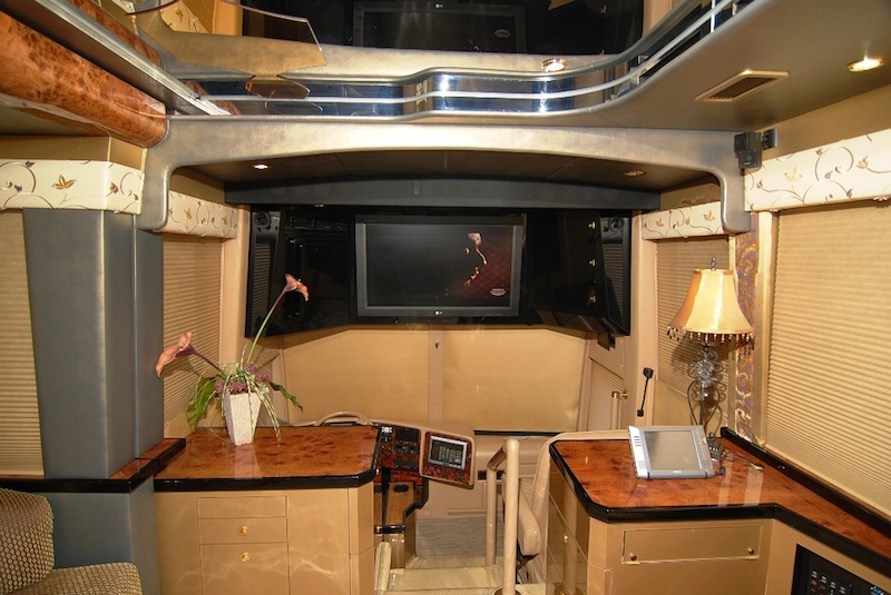 2009 Prevost Vantare H3-45 For Sale