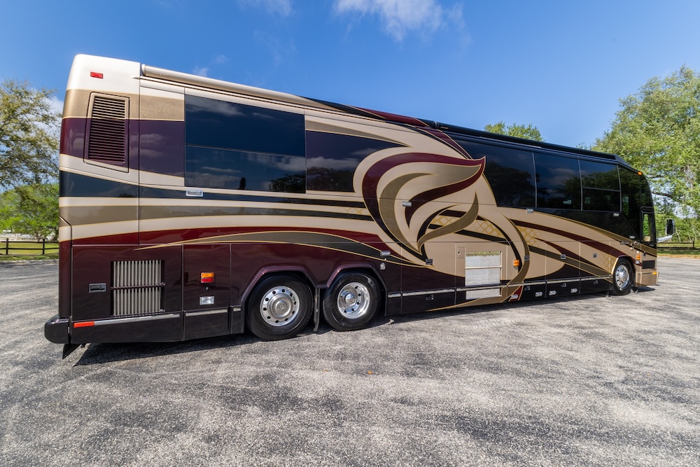 2010 Prevost Liberty H3-45 For Sale