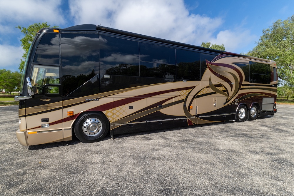 2010 Prevost Liberty H3-45 For Sale