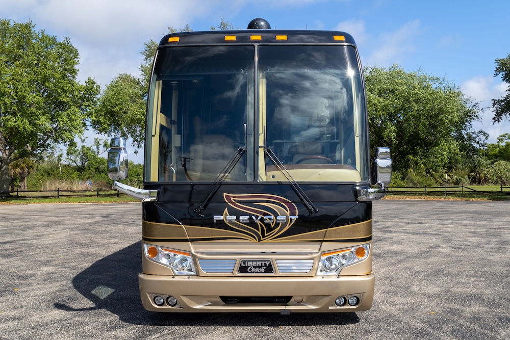 2010 Prevost Liberty H3-45 For Sale