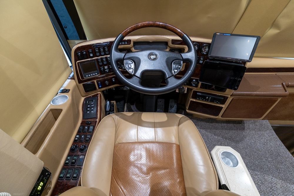 2010 Prevost Liberty H3-45 For Sale