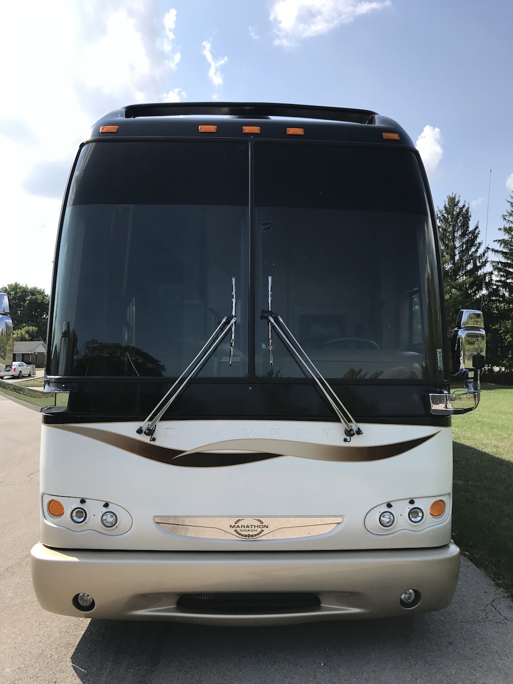 2011 Prevost Marathon H3-45 For Sale