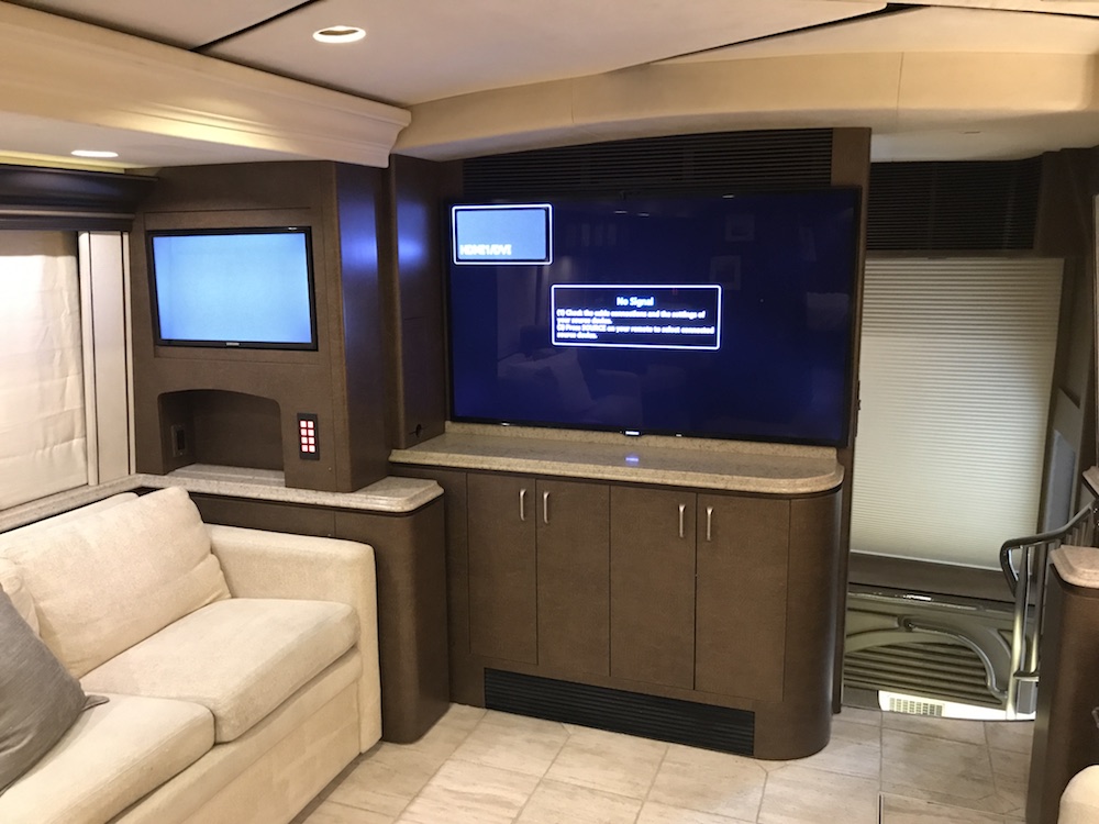 2011 Prevost Marathon H3-45 For Sale