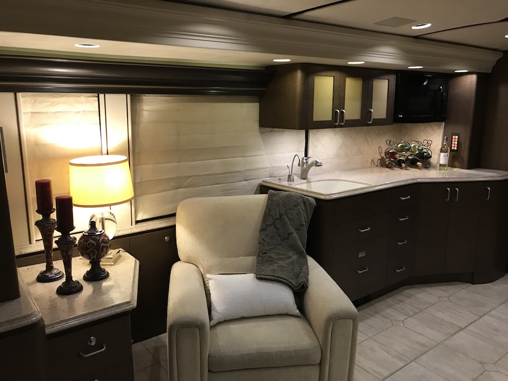 2011 Prevost Marathon H3-45 For Sale