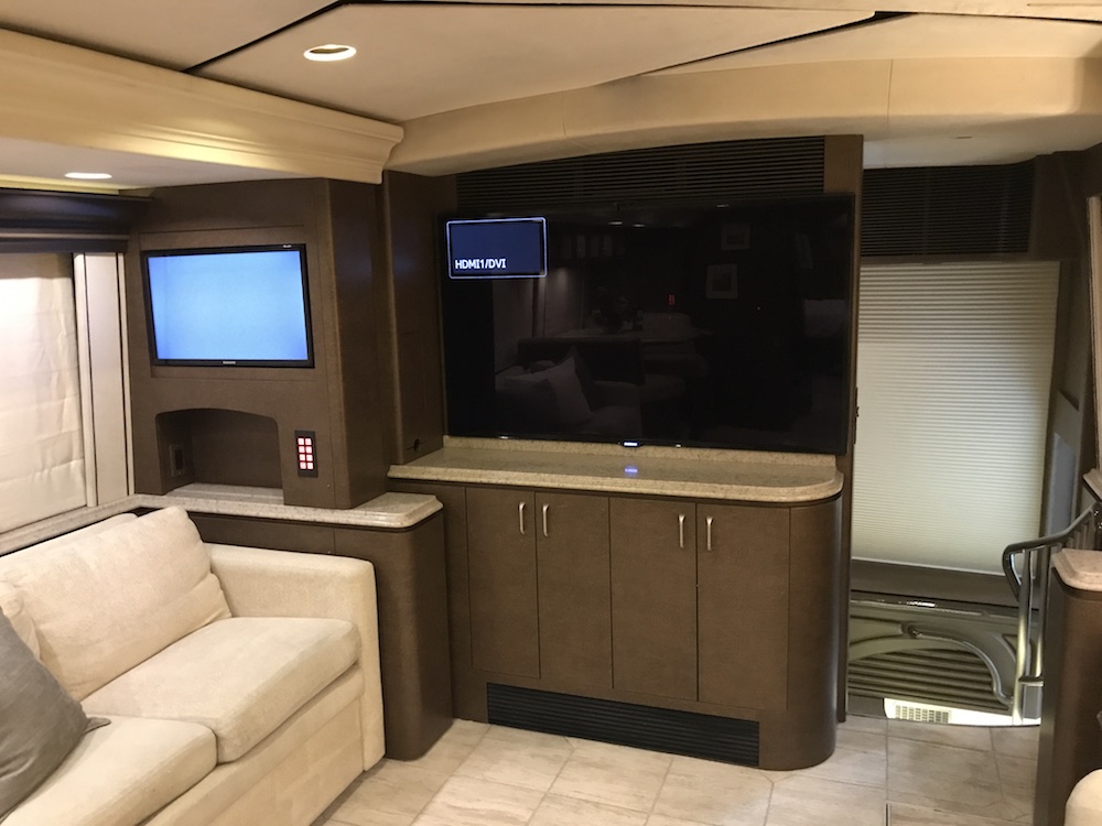 2011 Prevost Marathon H3-45 For Sale