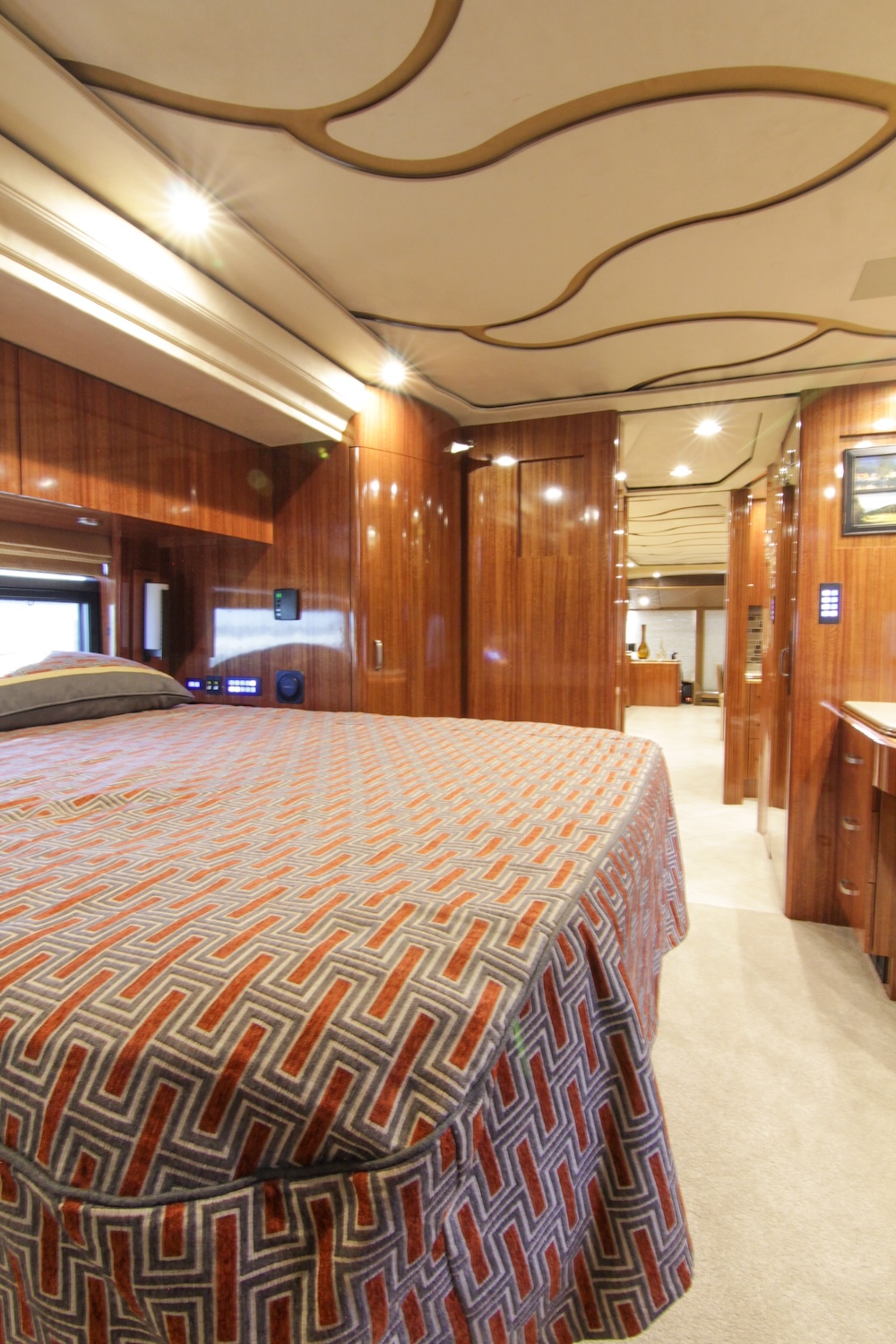 2010 Prevost Marathon H3-45 For Sale