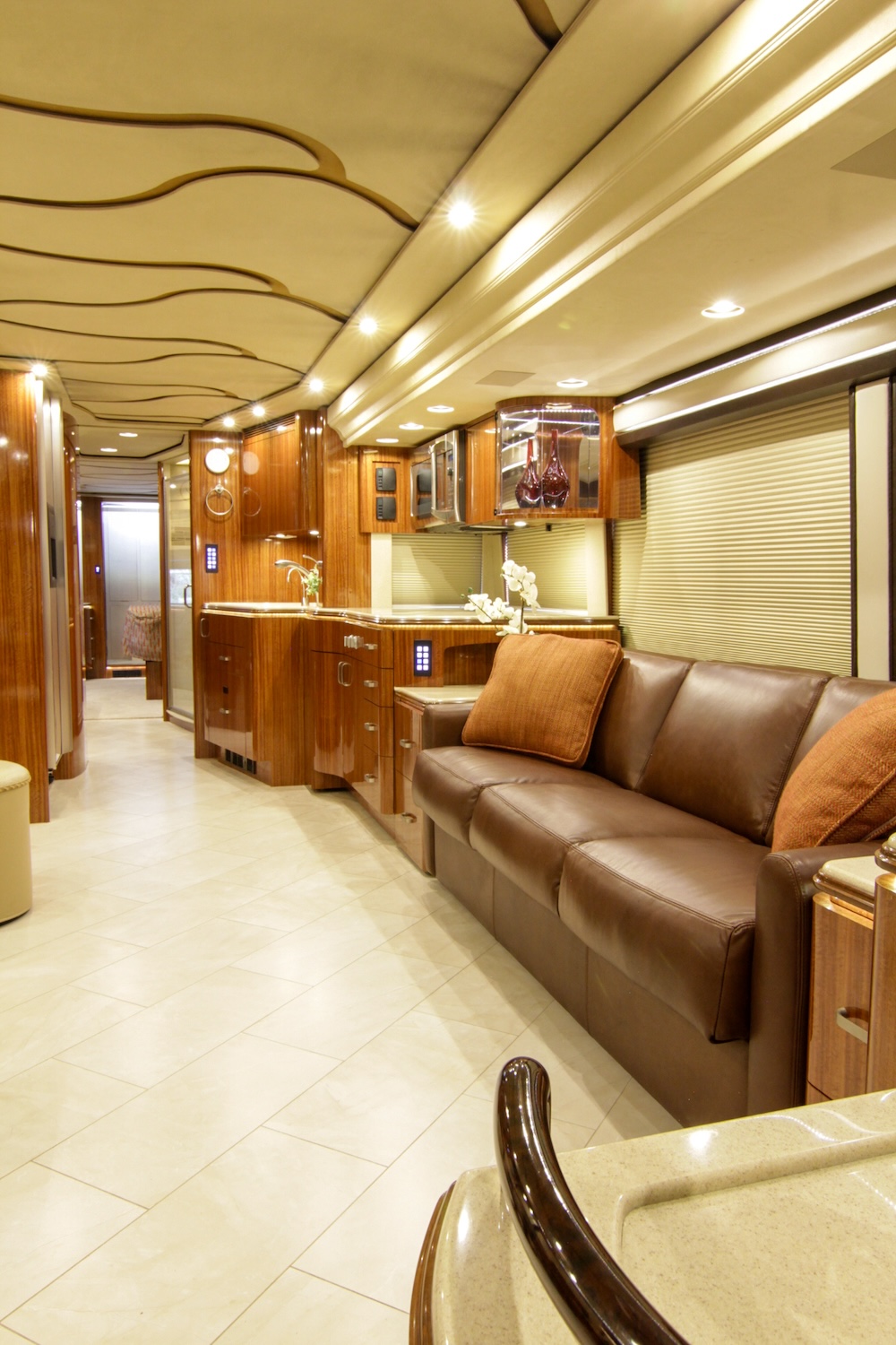 2010 Prevost Marathon H3-45 For Sale