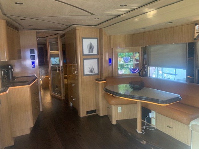 2010 Prevost Marathon XLII For Sale