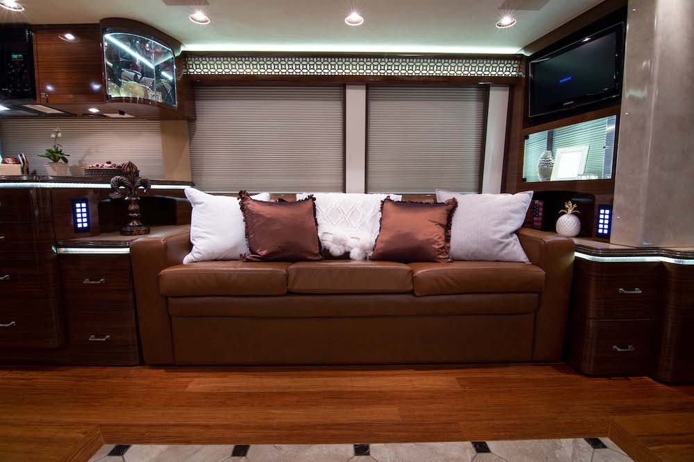 2010 Prevost Marathon XLII For Sale