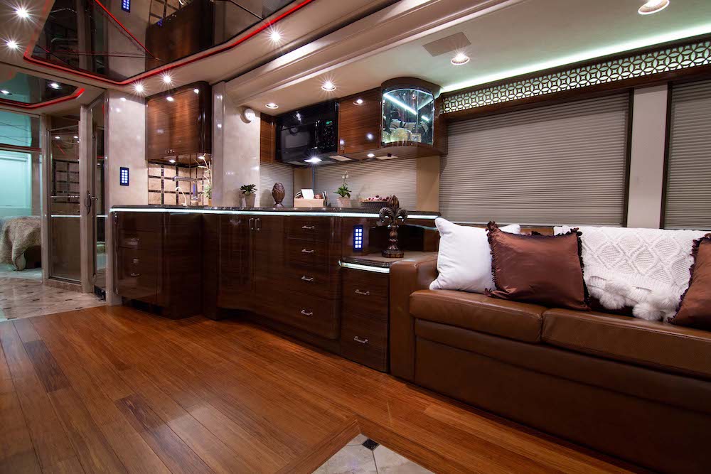 2010 Prevost Marathon XLII For Sale