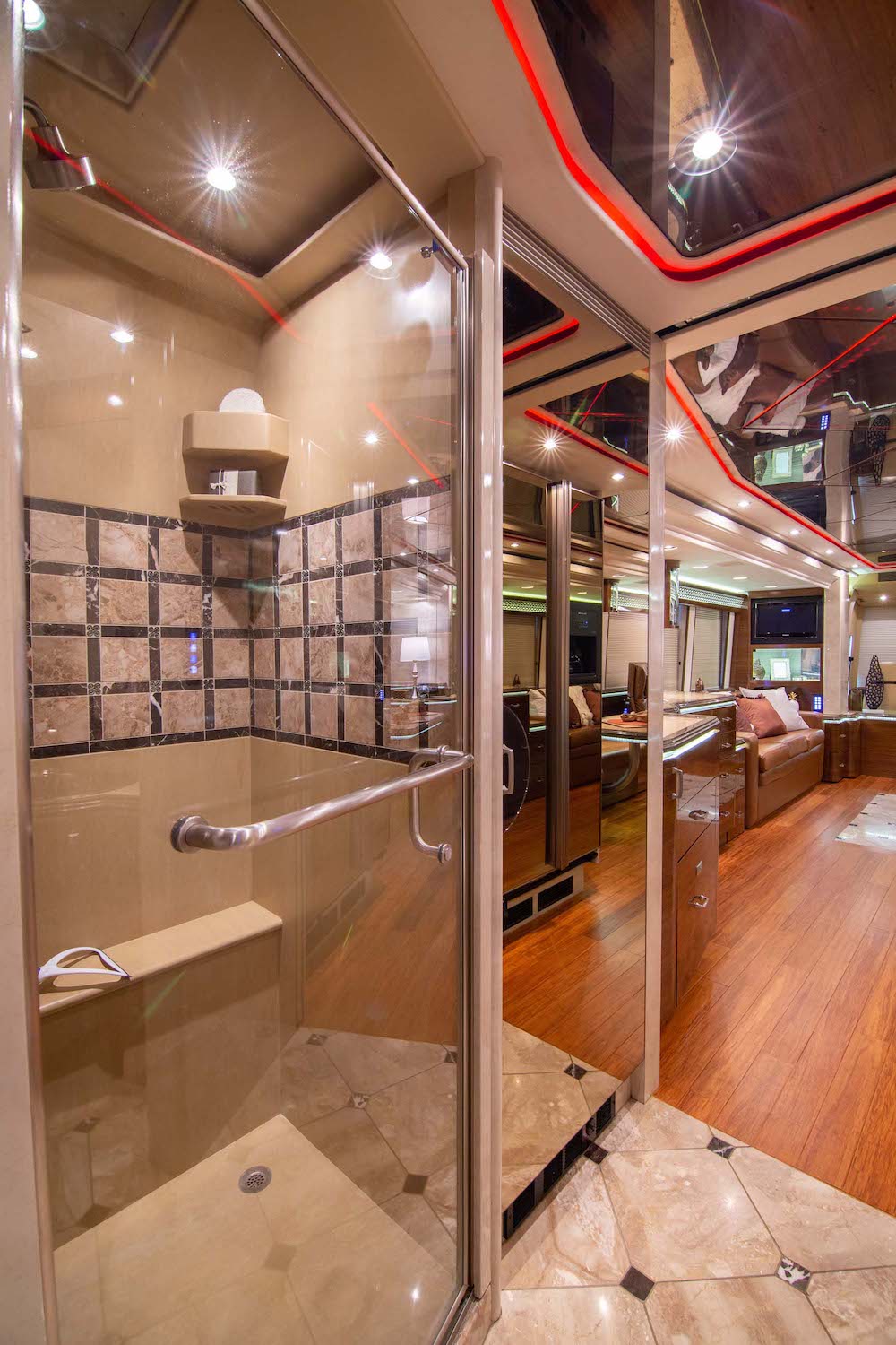 2010 Prevost Marathon XLII For Sale