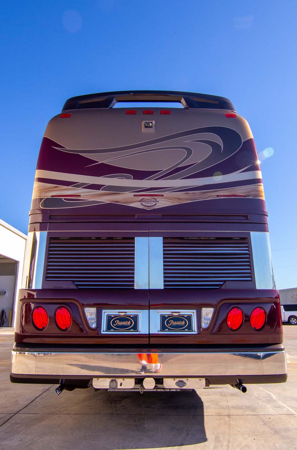 2010 Prevost Marathon XLII For Sale