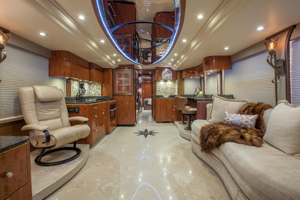 2010 Prevost Millennium H3-45 For Sale