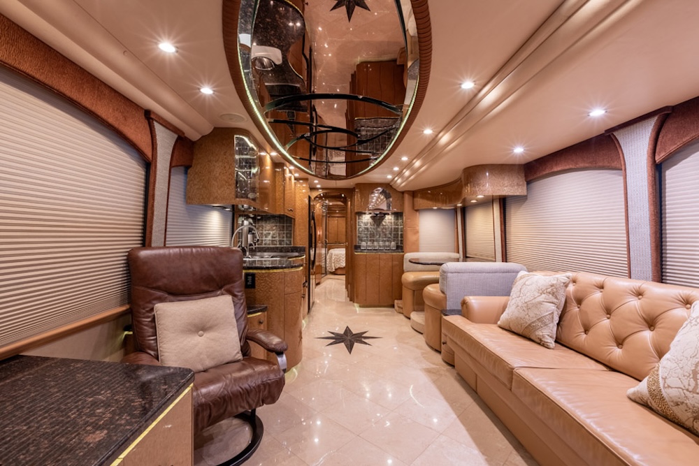 2010 Prevost Millennium H3-45 For Sale