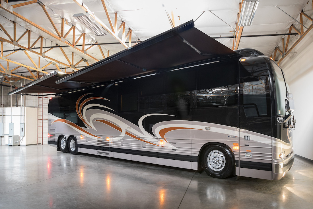 2010 Prevost XLII For Sale