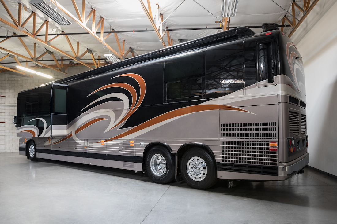 2010 Prevost XLII For Sale