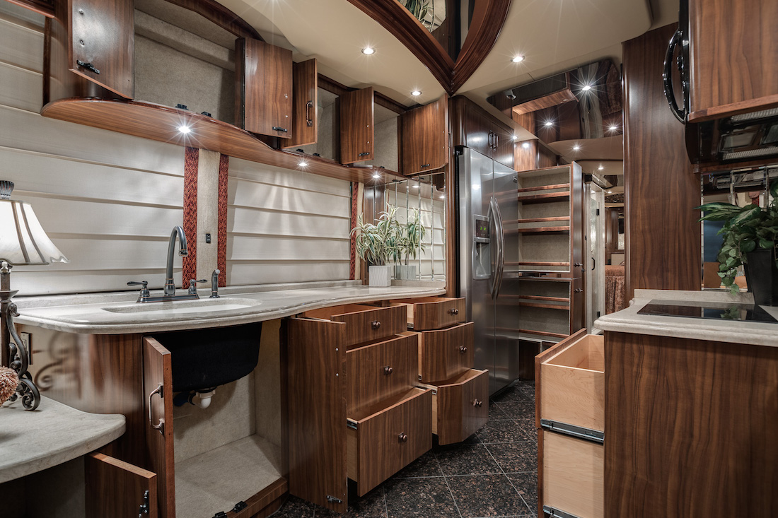 2010 Prevost XLII For Sale