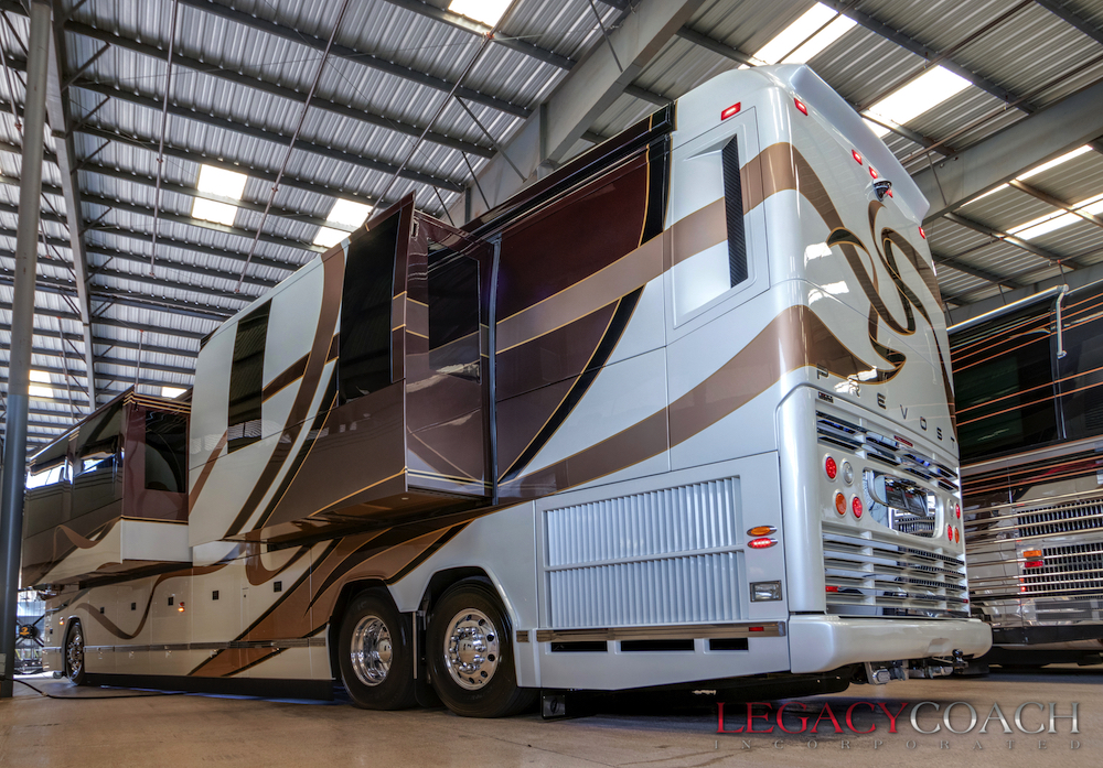 2011 Prevost Featherlite H3-45 For Sale