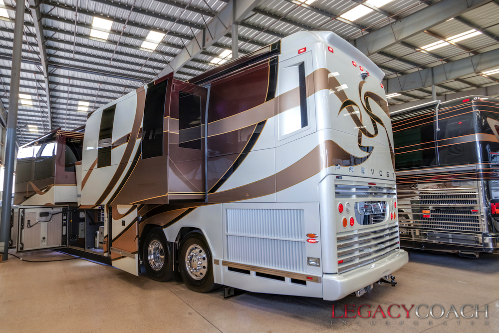 2011 Prevost Featherlite H3-45 For Sale