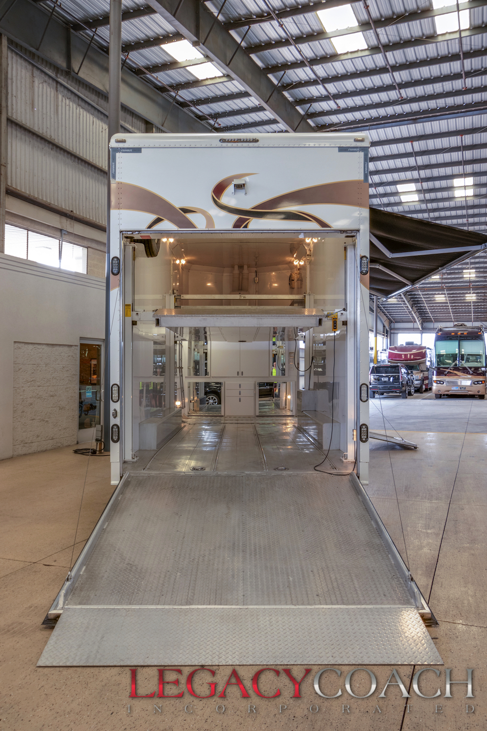 2011 Prevost Featherlite H3-45 For Sale