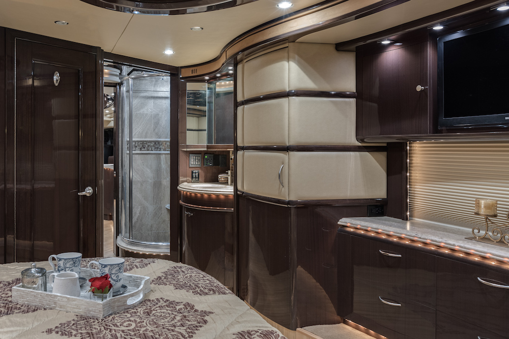 2011 Prevost Liberty H3-45 For Sale