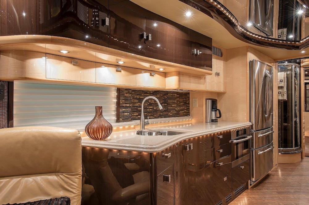 2011 Prevost Liberty H3-45 For Sale