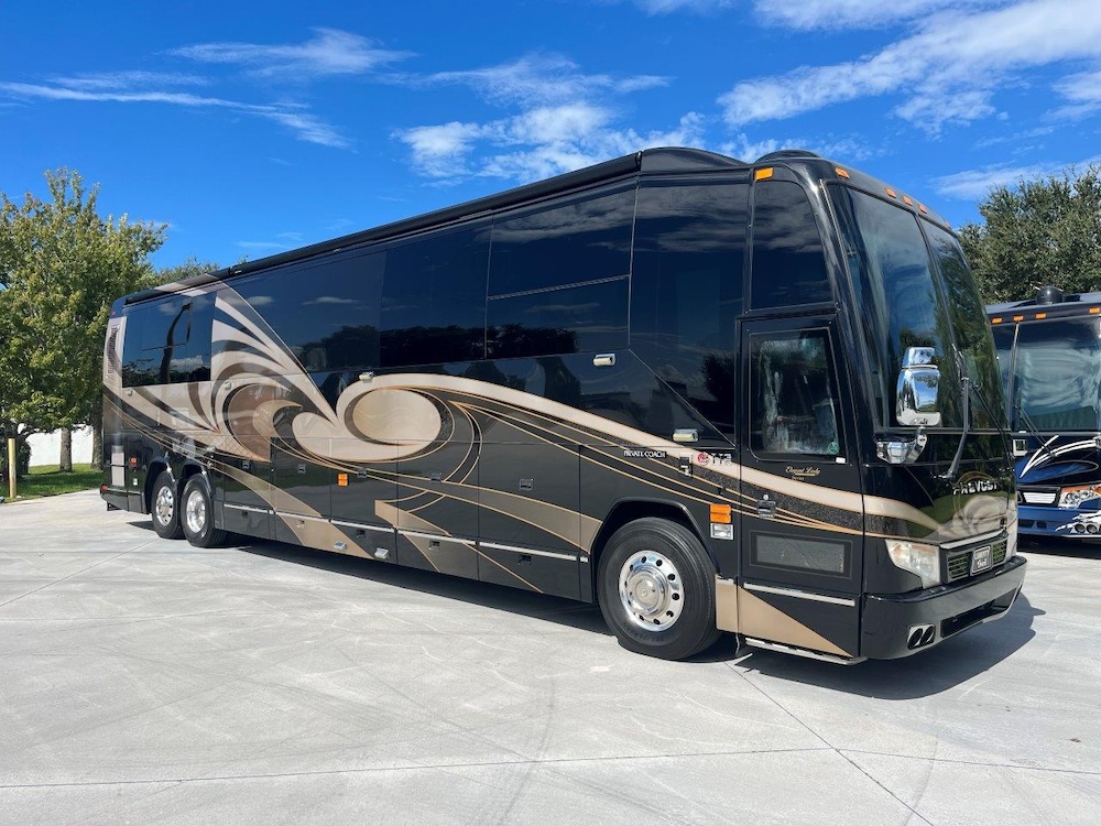 2011 Prevost Liberty H3-45 For Sale