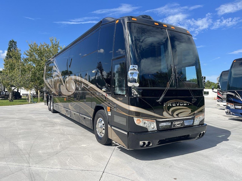 2011 Prevost Liberty H3-45 For Sale