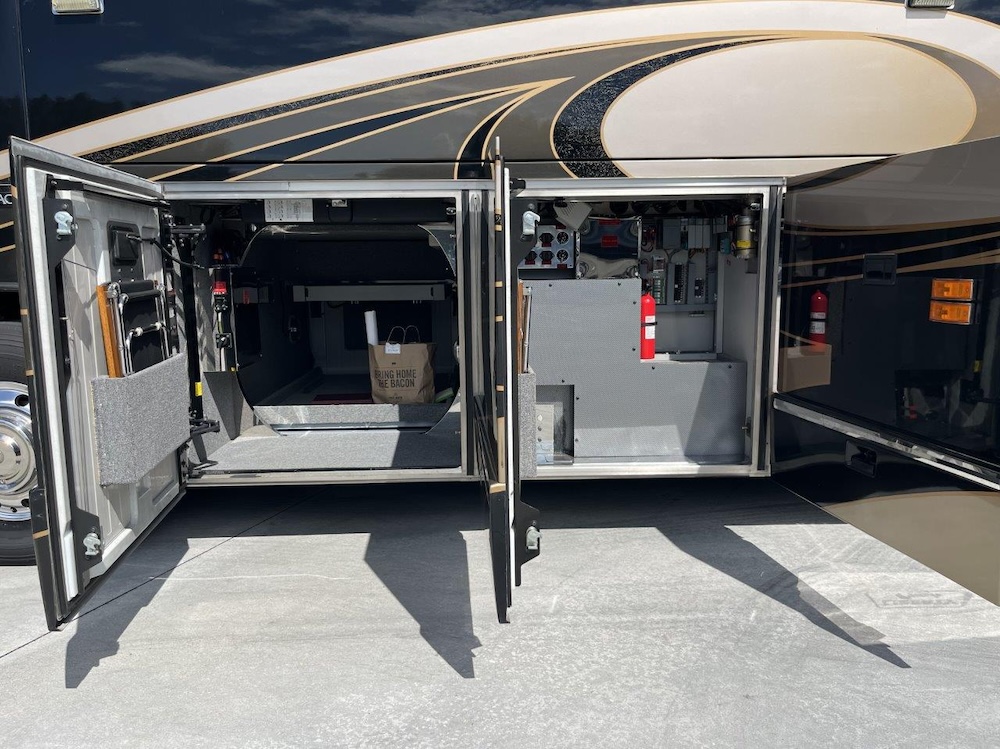 2011 Prevost Liberty H3-45 For Sale