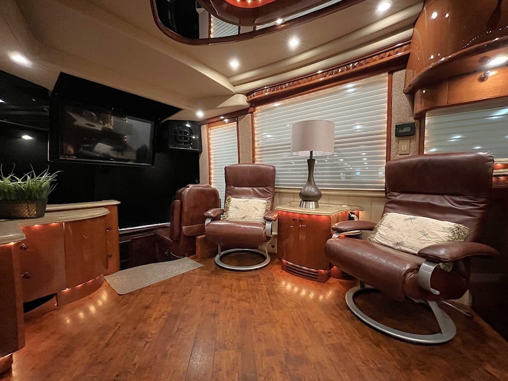 2011 Prevost Liberty H3-45 For Sale