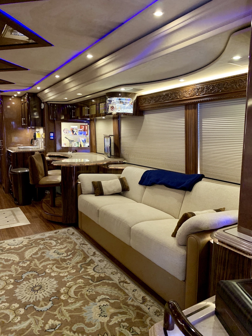 2011 Prevost Marathon H3-45 For Sale