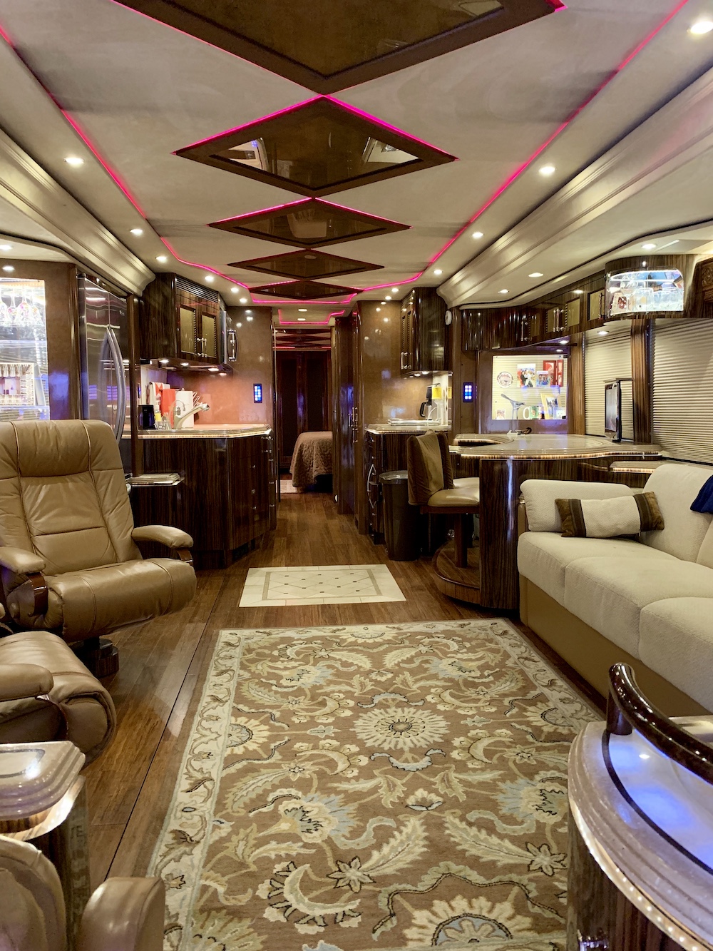 2011 Prevost Marathon H3-45 For Sale