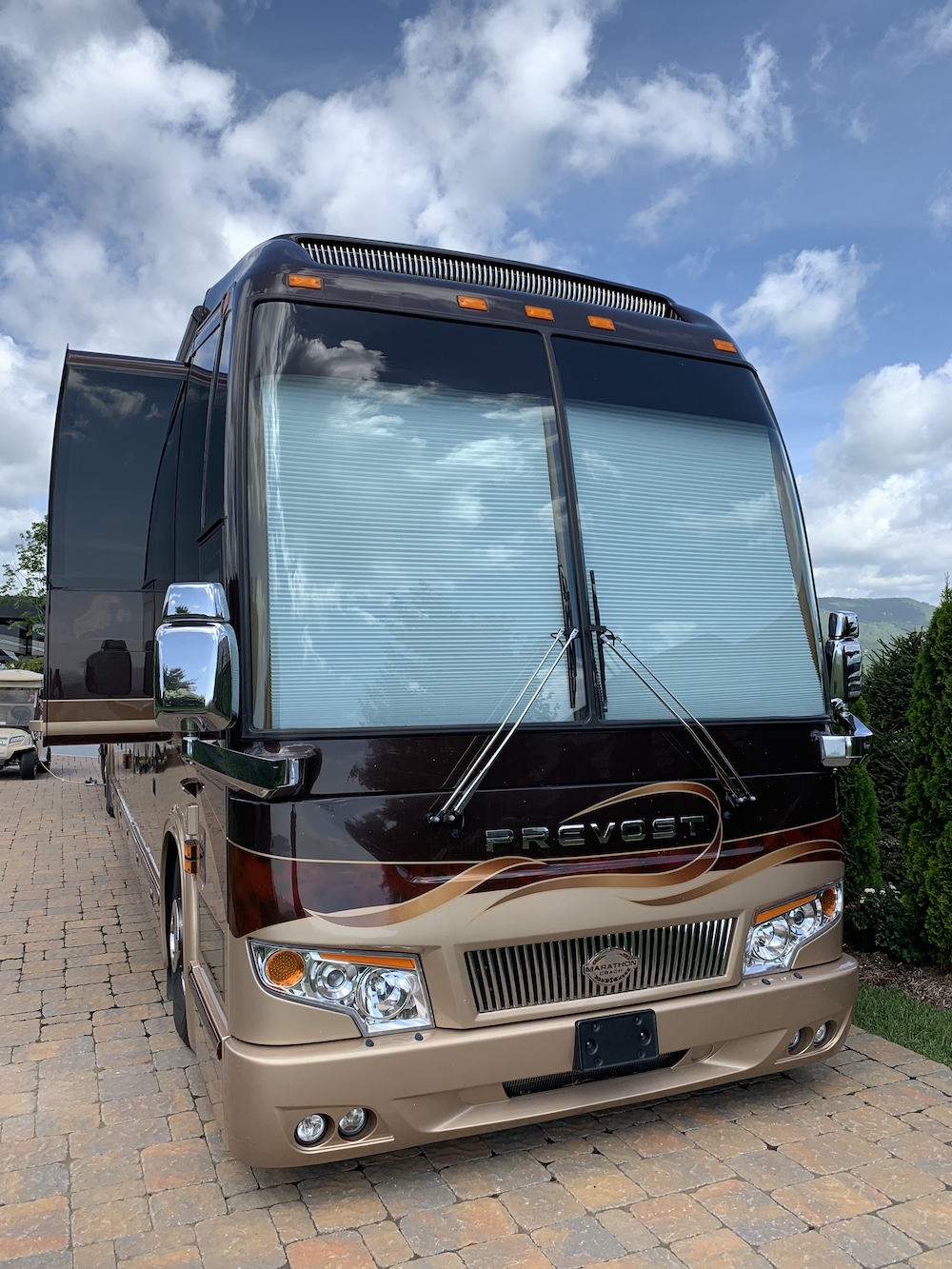 2011 Prevost Marathon H3-45 For Sale