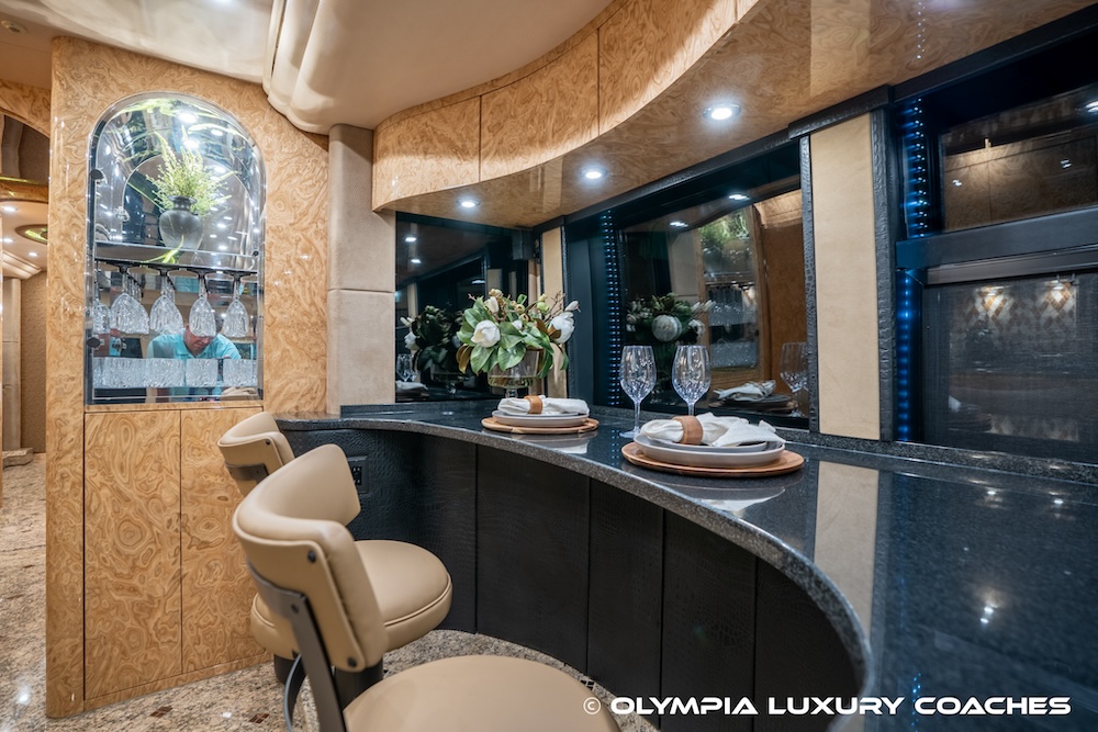 2011 Prevost Millennium H3-45 For Sale