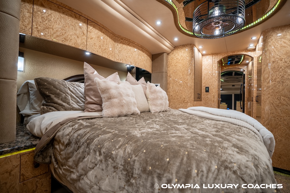 2011 Prevost Millennium H3-45 For Sale