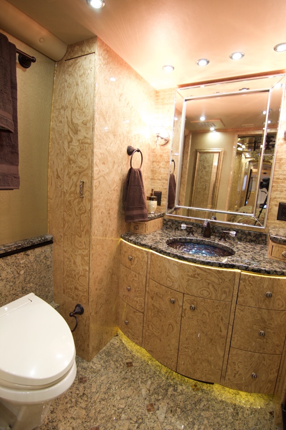 2011 Prevost Millennium H3-45 For Sale