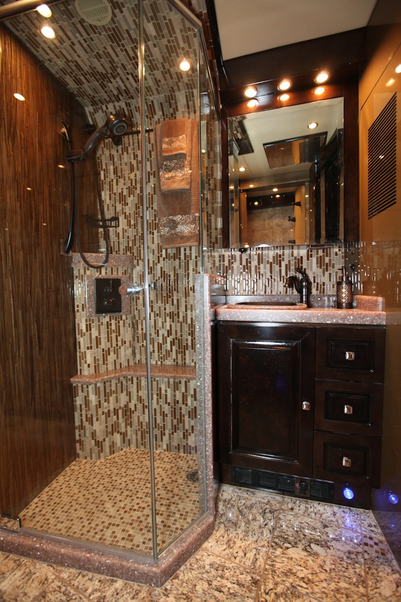 2011 Prevost Outlaw XLII For Sale