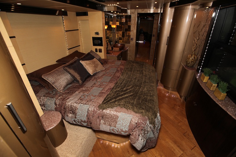 2011 Prevost Outlaw XLII For Sale