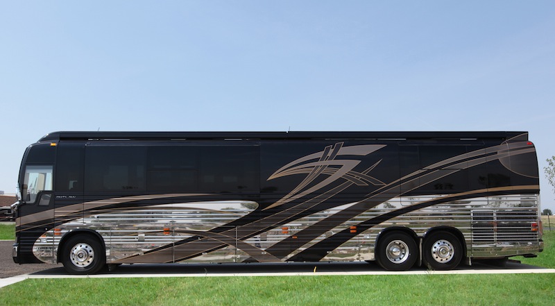 2011 Prevost Outlaw XLII For Sale