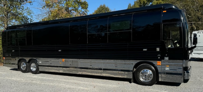 2011 Prevost Superior XLII For Sale