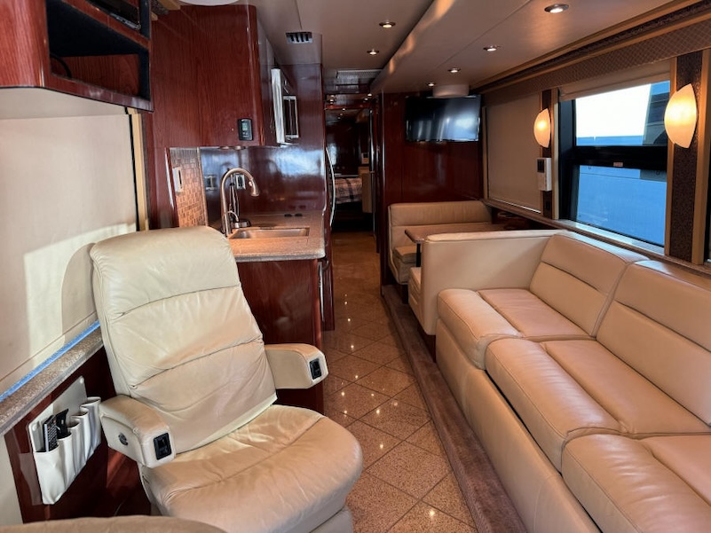 2011 Prevost Superior XLII For Sale