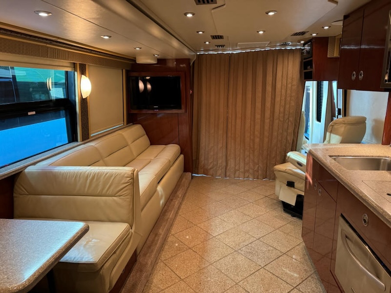 2011 Prevost Superior XLII For Sale