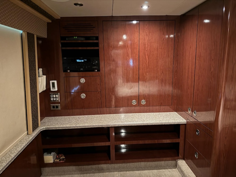 2011 Prevost Superior XLII For Sale