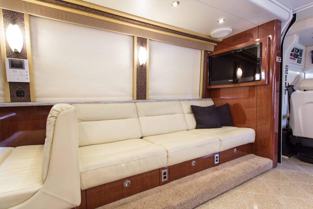 2011 Prevost XLII For Sale