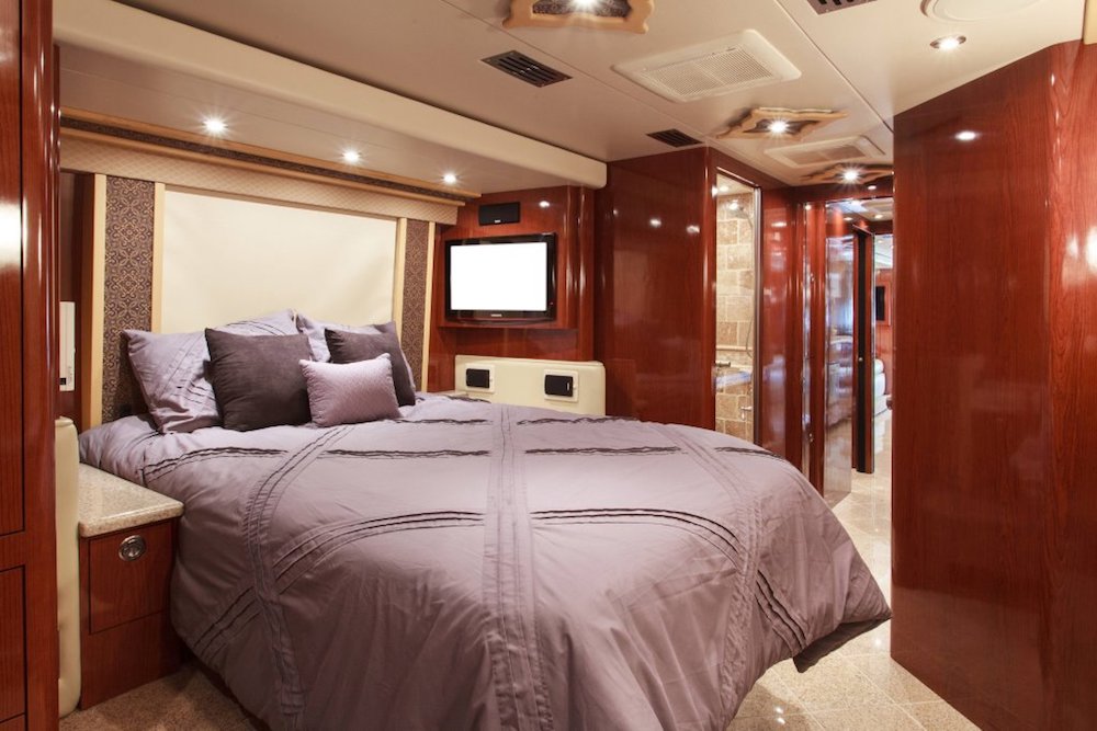 2011 Prevost XLII For Sale