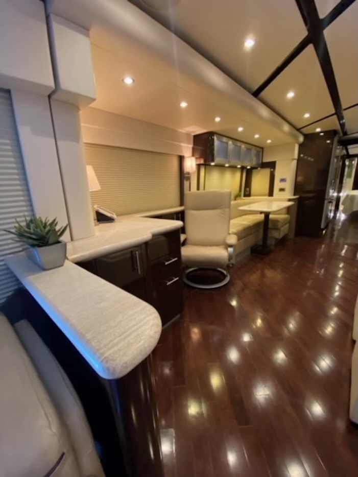 2012 Prevost Featherlite  H3-45 For Sale