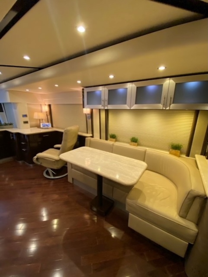 2012 Prevost Featherlite  H3-45 For Sale