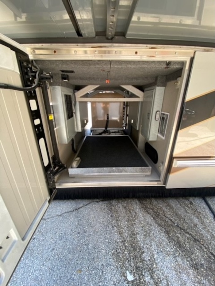 2012 Prevost Featherlite  H3-45 For Sale