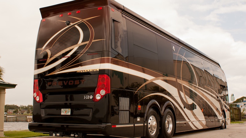 2013 Prevost Millennium H3-45